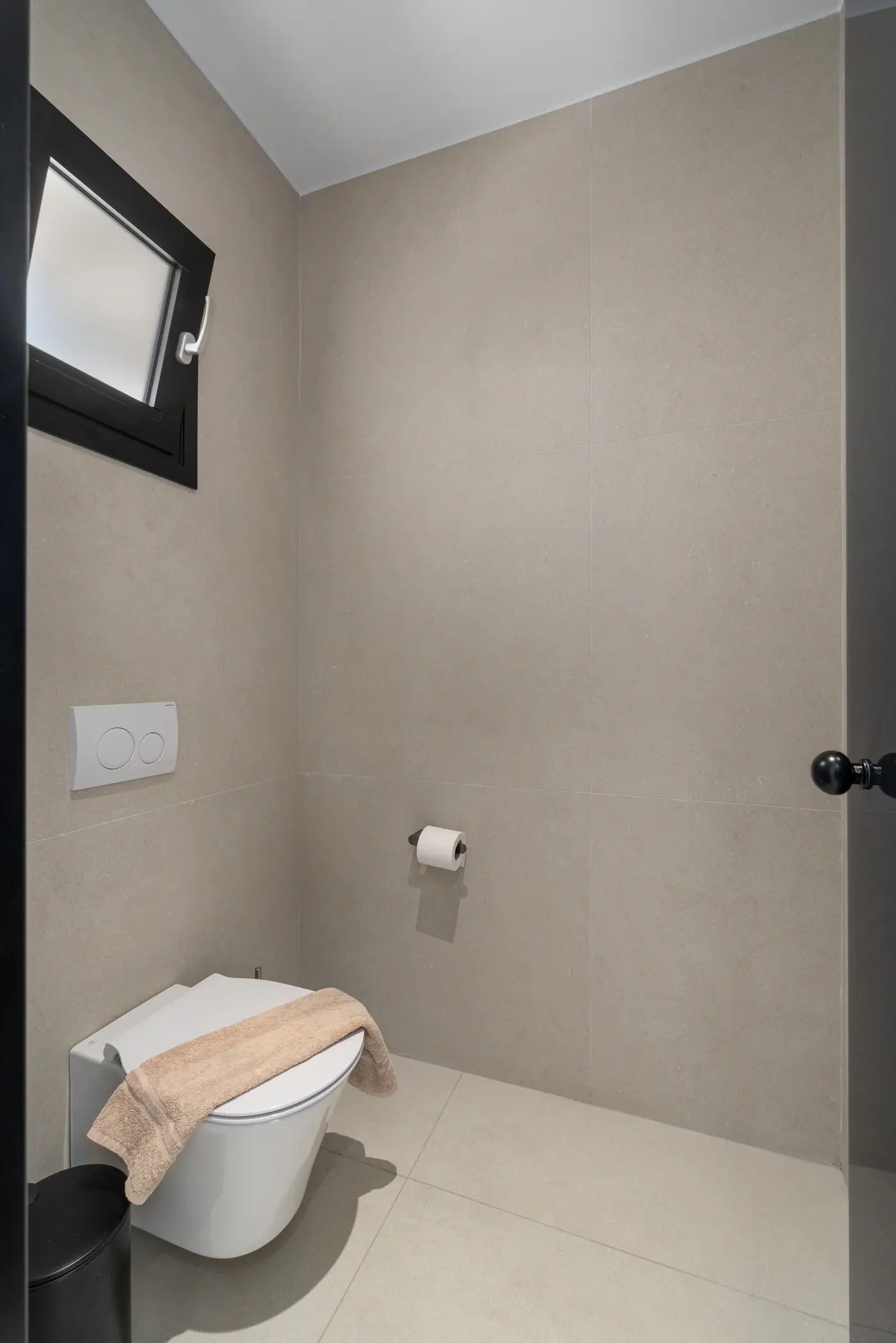 Deluxe Suite - Photo 8